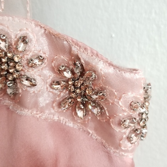 🍒NWT🍒 FL&L BEADED MIDI DRESS - Picture 7 of 8